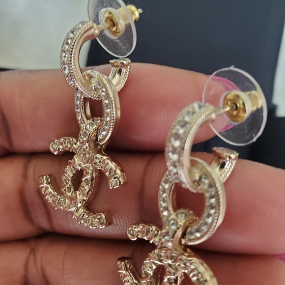 Chanel  golden/crystal 2021 costume earrings - Picture 9 of 15